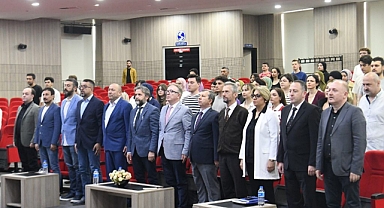 SAÜ'de Doğu Türkistan ve Uygur Meselesi Konuşuldu