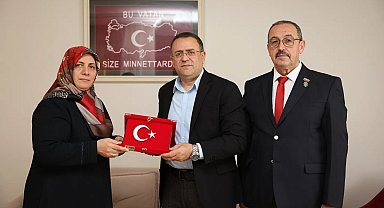 Şehit Annelerine Anlamlı Ziyaret