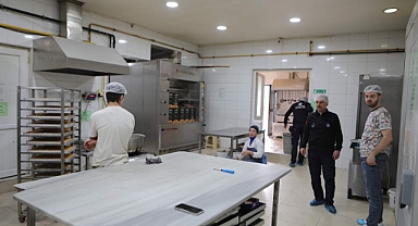 Arifiye Belediyesi Zabıta Ekipleri Ramazan Bayramı Öncesi Tatlı İmalathanelerini Denetledi