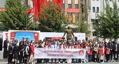 Sakarya’da “2025 Aile Yılı” Farkındalık Yürüyüşü