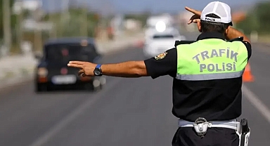 Sakarya’da Alkollü Motosiklet Sürüşü Kamerada: 56 Bin TL Ceza Kesildi