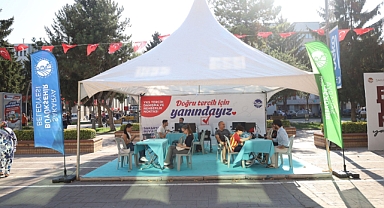 YKS Gençleri İçin Ücretsiz Tercih Danışmanlığı AKM Önünde Başlıyor
