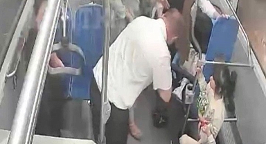 Nefes Alamayan Çocuğu Otobüs Şoförü Hayata Döndürdü