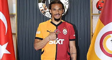 Leroy Sane, Galatasaray'a Hakaret Eden Alman Taraftarlarla Tartıştı!
