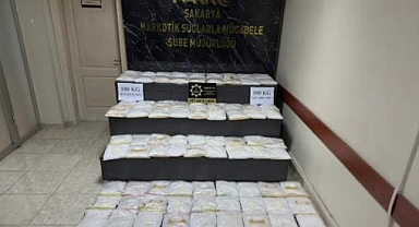 Otoyolda Tarihi Operasyon: 100 Kilo Uyuşturucu Cipin Bagajında Bulundu