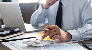 Üst Düzey Kamu Yöneticilerine Ek 30 bin TL Zam İptal Edildi