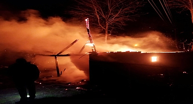 Gece Yarısı Yangın!