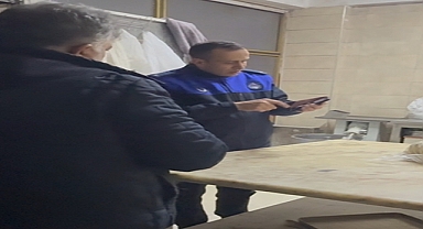 Sakarya'da Ayakla Hamur Yoğuran İmalathaneye Mühür