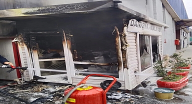 Bakliyat Deposunda Yangın!