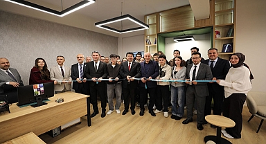 Bilişim Teknolojileri MYO’da ‘Genç Ofis’ Açıldı