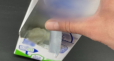 Marketten Aldığı Sütün İçinden Bakın Ne Çıktı!