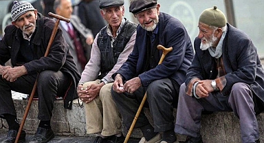 Yaşlı Nüfus Oranı Tarihi Zirvede