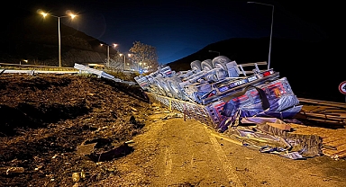 Bilecik-Sakarya Yolu Ulaşıma Kapandı