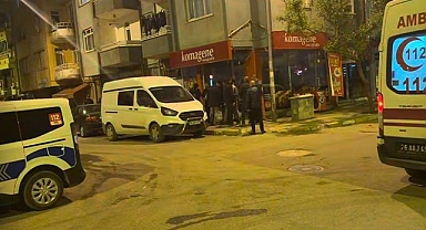 Kadın Ve Erkek Silahla Vurulmuş Halde Evde Ölü Bulundu