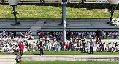 Minikler Ayçiçek Vadisi’nde Hem Eğlendi Hem Öğrendi