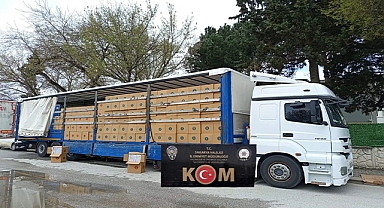 TEM’de Kaçak Makaron Operasyonu