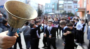 Yapılan Kanlı Saldırılar Sonrası Okullarda Bir Dönem Sona Erdi!