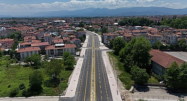 Alpaslan Türkeş Caddesi'nde Modern Ulaşım Dönemi