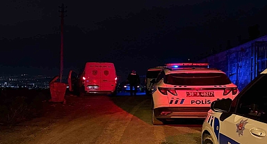 Arkadaşına Mesaj Attıktan Sonra Tepelik Alanda Tüfekle İntihar Etti