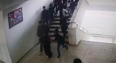 Malatya’da Okuldaki Deprem Paniği Kamerada