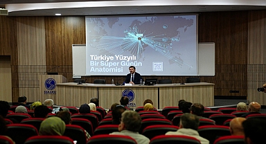 SAÜ Akademia’da Türkiye Yüzyılı Vizyonu