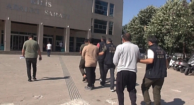 3 İlde DEAŞ Operasyonu: 40 Şüpheli Yakalandı, 7'si Tutuklandı