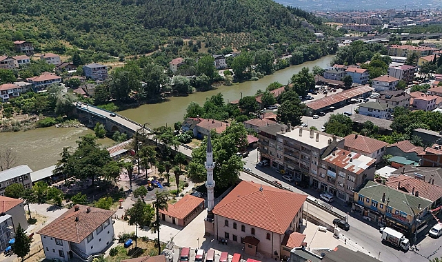 Alifuatpaşa Merkez Camii'nin Çevresi Yepyeni Bir Görünüme Kavuştu
