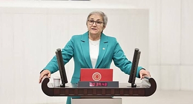 Ayça Taşkent YENİ Parti Kurucular Kurulu'nda