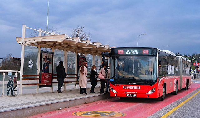 Büyükşehir Aktarma Ve ‘İki Sefer, Tek Ücret’ Sistemiyle Bütçelere Büyük Katkı Sundu