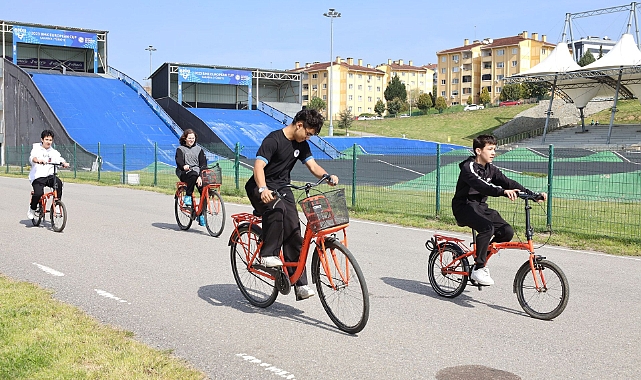 Büyükşehir Genç Yetenekleri Keşfetmek İçin Mahalle Mahalle Sahaya Çıkıyor