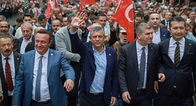 CHP'de 264 Eski Milletvekili İstifa Etti: YENİ Parti'ye Destek Açıklaması Yapıldı
