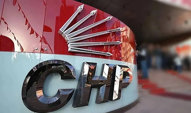CHP’de 4 İlçe Başkanı Görevden Alındı