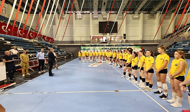 Serdivan Belediyesi Voleybol Takımları Yeni Sezona Hazır