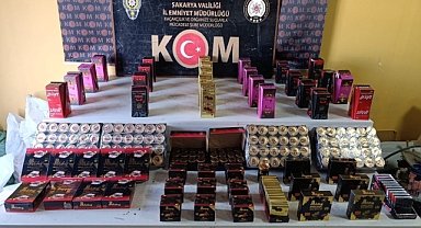 Serdivan'da Bir İş Yerinde Gümrük Kaçağı Cinsel İçerikli Ürün Ele Geçirildi